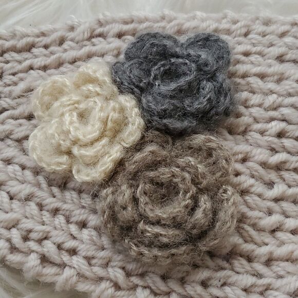 2 NWT Head Scarves or Head Wraps - Picture 2 of 9